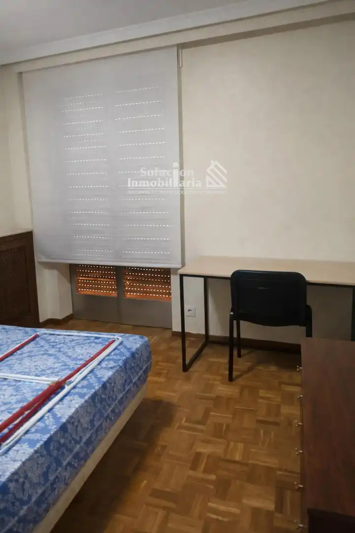 Bedroom of Flat for rent in Salamanca  with Heating, Terrace and Furnished