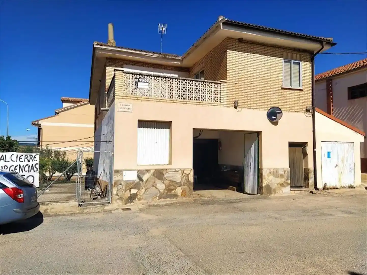 Vista exterior de Piso en venta en Ausejo con Jardín privado, Trastero y Amueblado