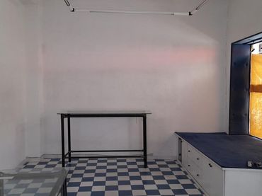 Local comercial de lloguer a La Roda