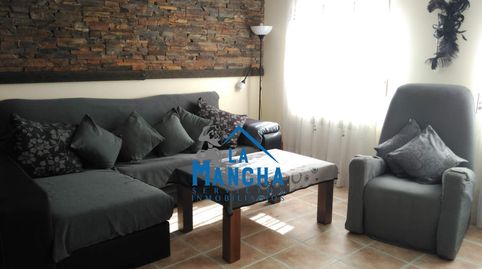 Foto 3 de Casa adosada en venda a La Gineta, Albacete