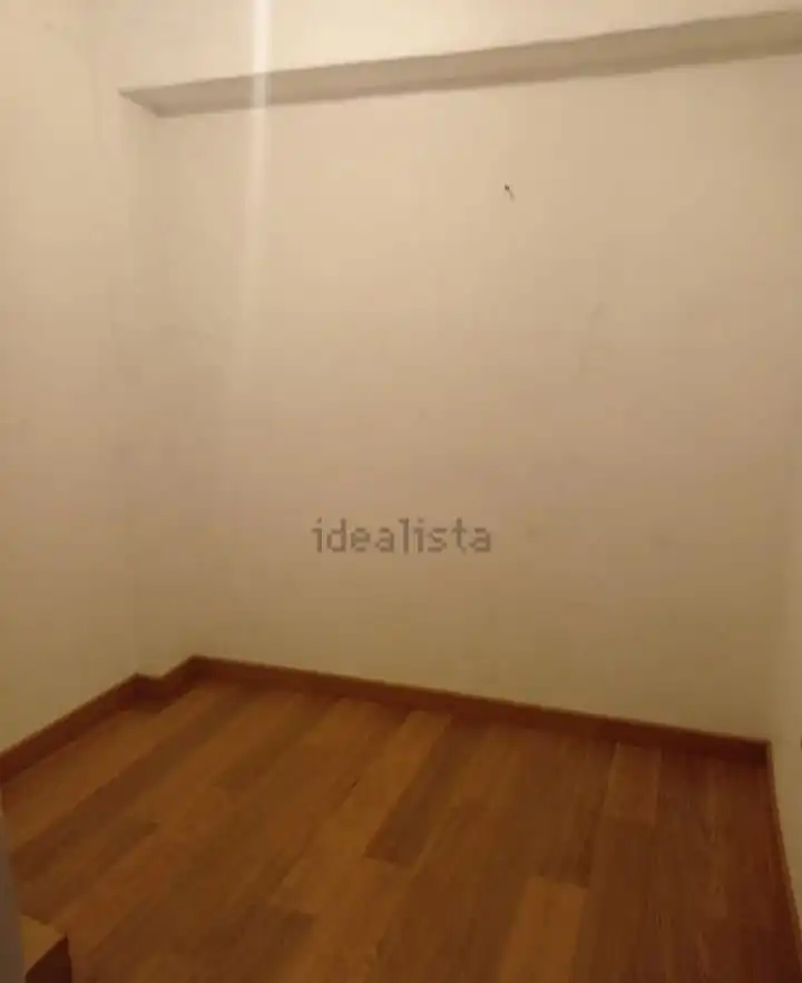 Detached homes for rent in Dos Hermanas  with Air Conditioner and Pets allowed