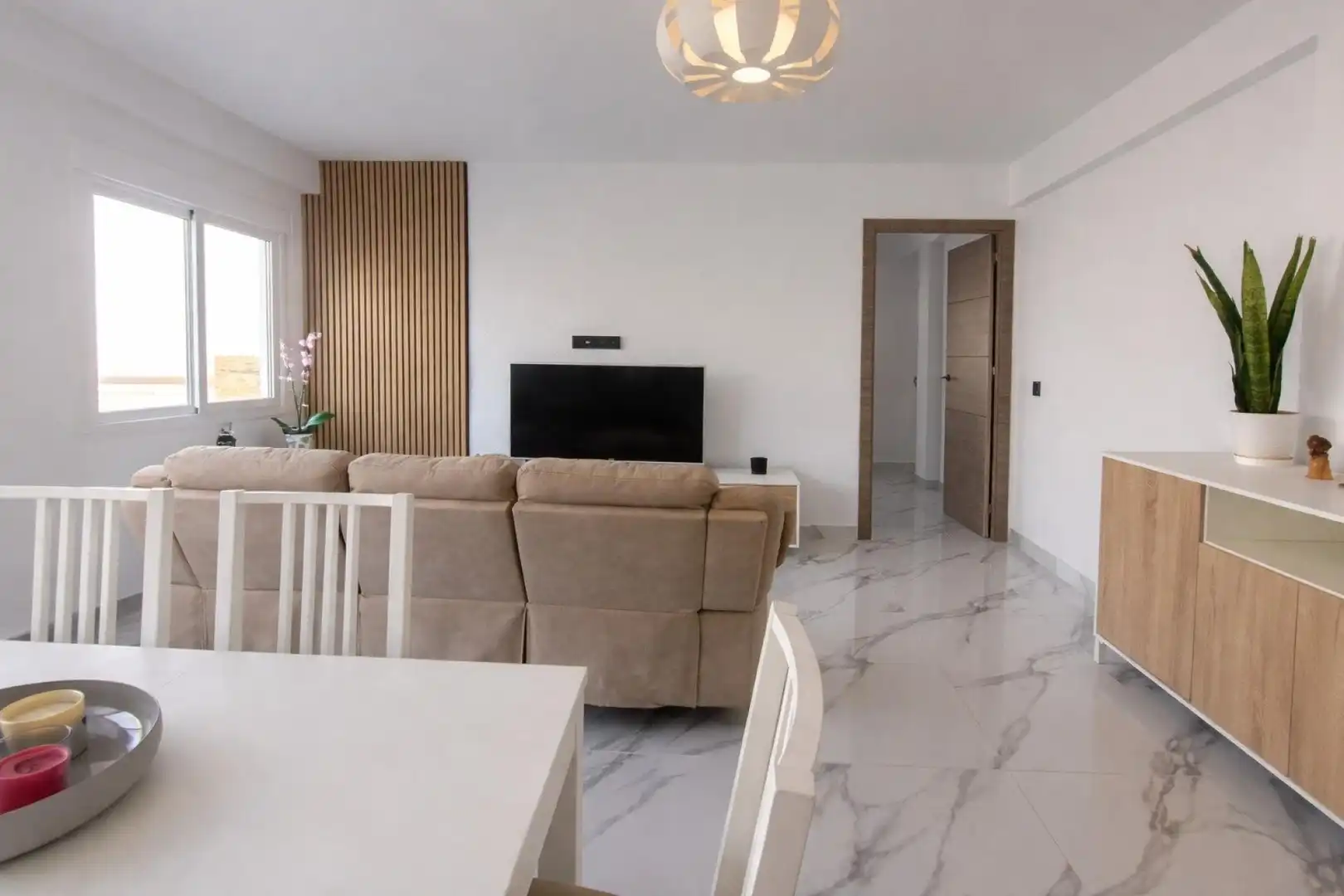 Sala de estar de Piso en venta en Almería