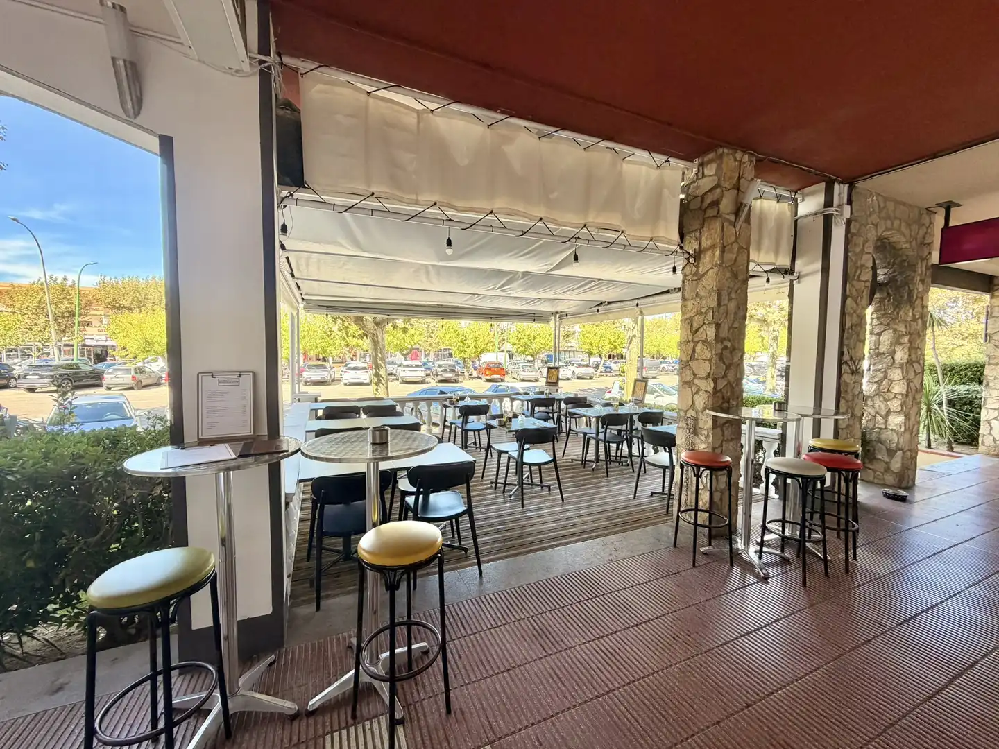 Local comercial en traspàs a Moxó - Sant Mori, imagen 8