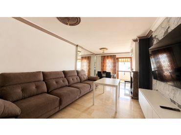 Appartamento con balcone in vendita a Calle Faust Bonafe