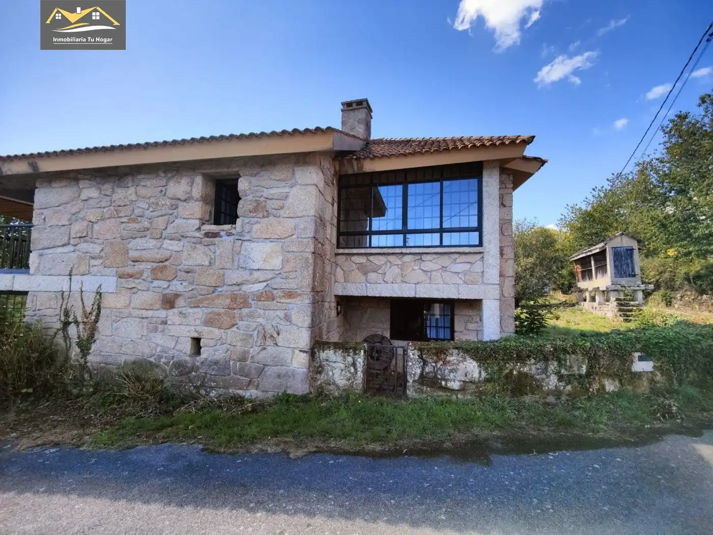 Exterior view of Houses for sale in Coles  with Heating, Private garden and Terrace