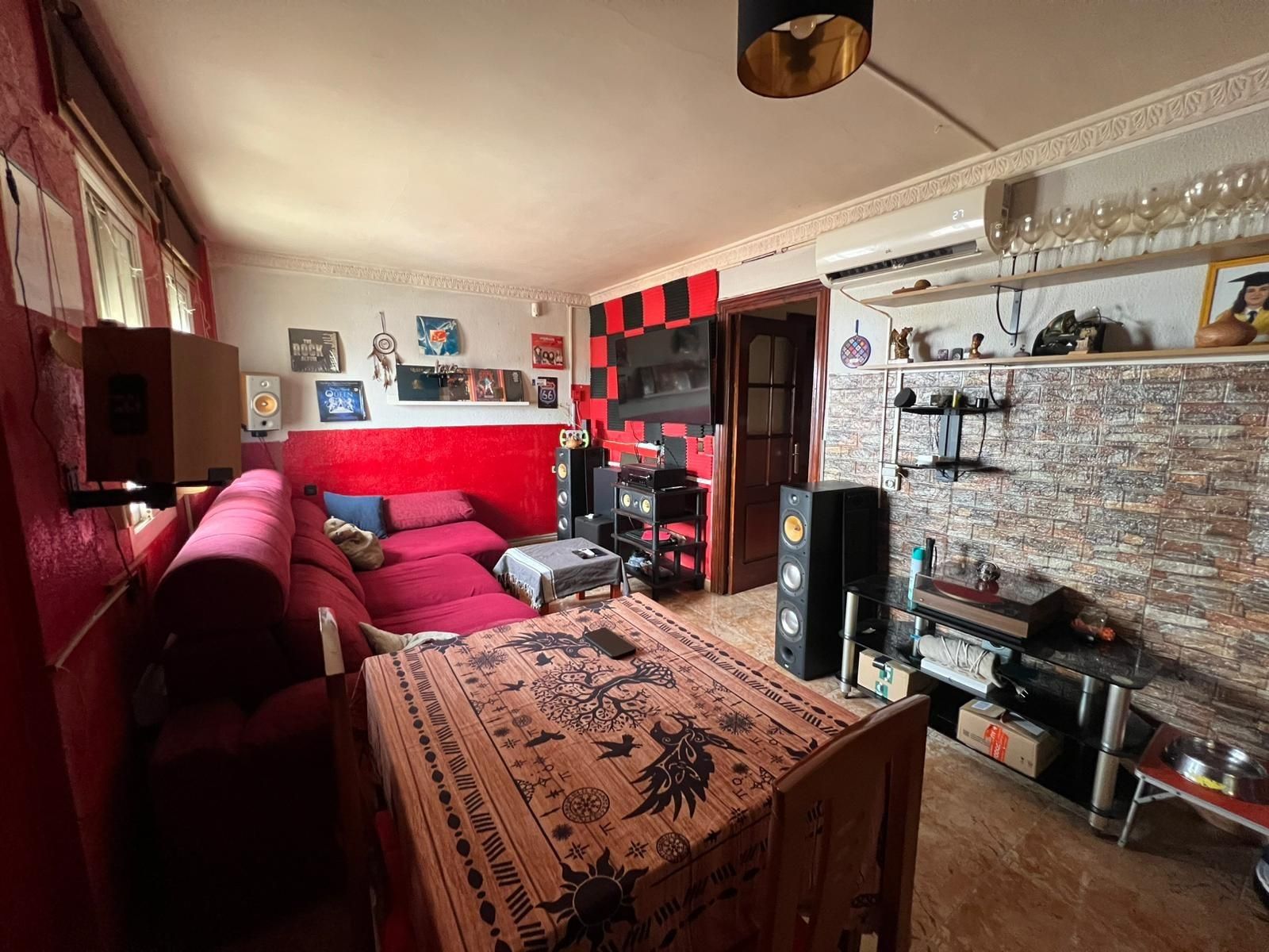 Sala d'estar de Pis en venda en Alcalá de Guadaira amb Balcó
