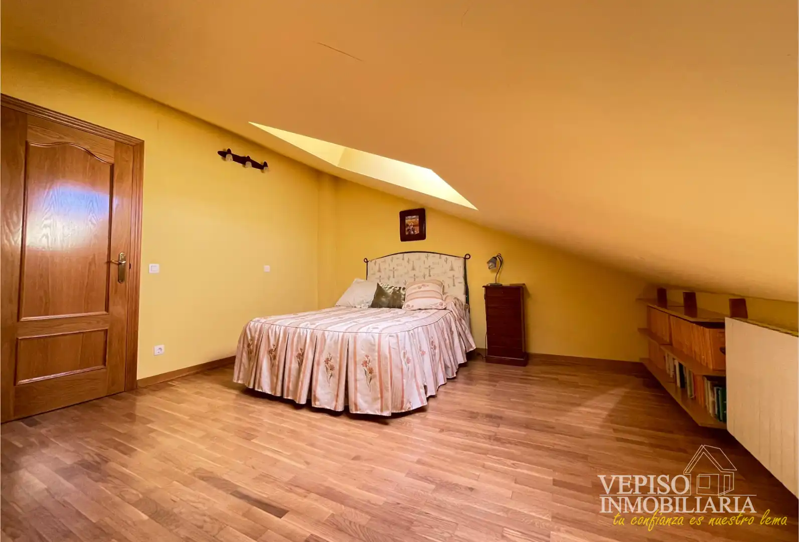 Dormitori de Casa o xalet en venda en Briviesca amb Aire condicionat, Calefacció i Jardí privat