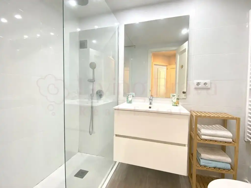 Badezimmer von Wohnungen zum Verkauf in Castell d'Aro, Platja d'Aro i s'Agaró
