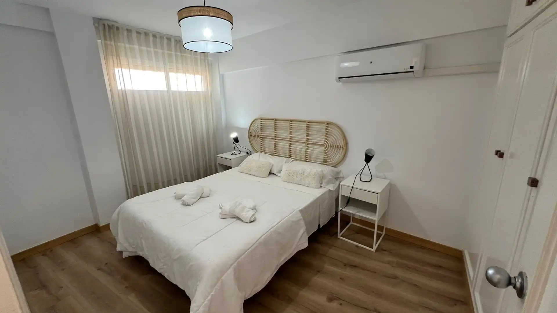 Habitación de Apartamento de alquiler en Níjar con Aire acondicionado, Calefacción y Amueblado