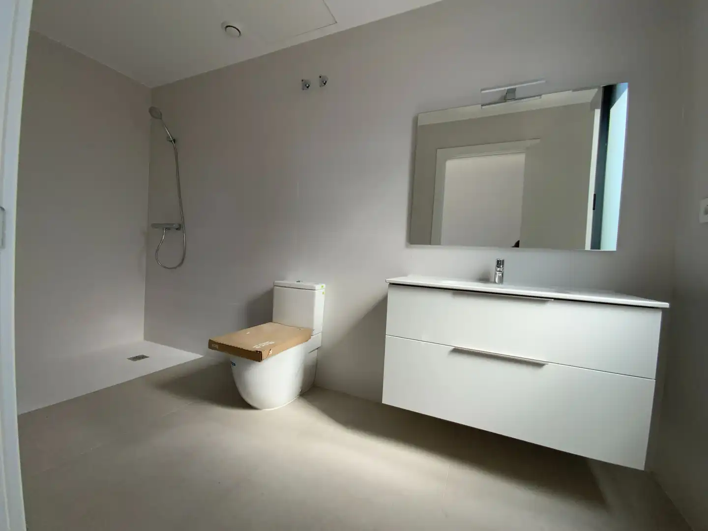 Baño de Casa o chalet en venta en Mataró con Aire acondicionado, Calefacción y Jardín privado