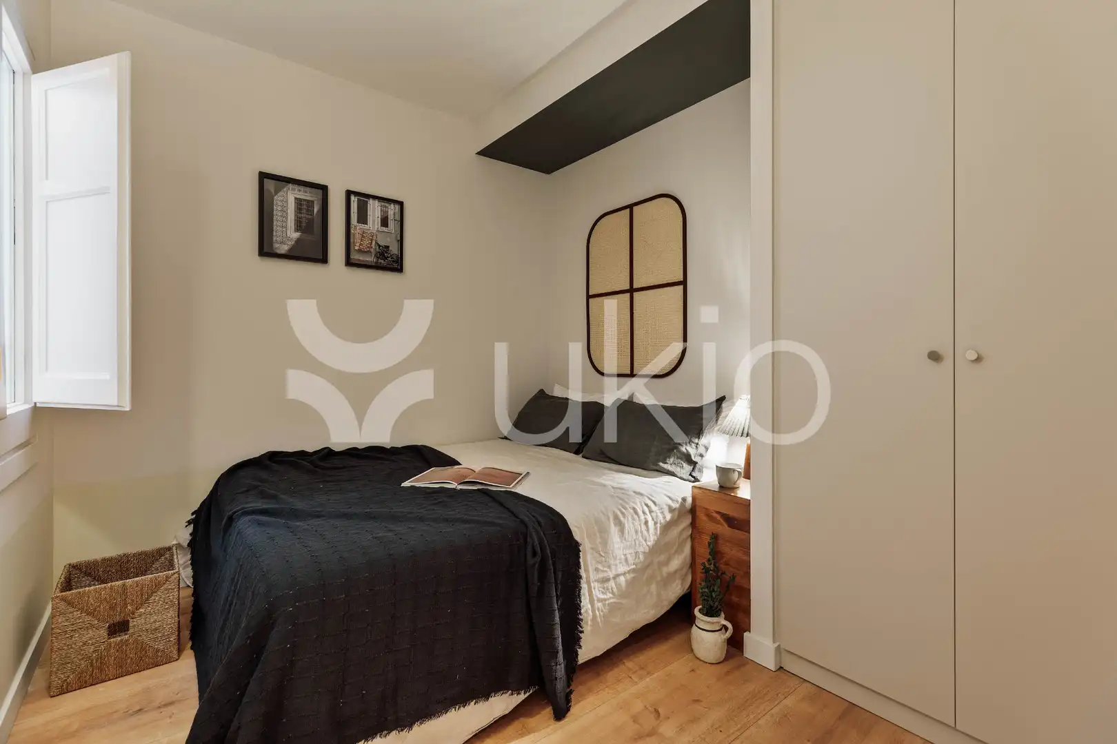 Bedroom of Apartments for rent in Barcelona  with Air Conditioner, Heating and Terrace