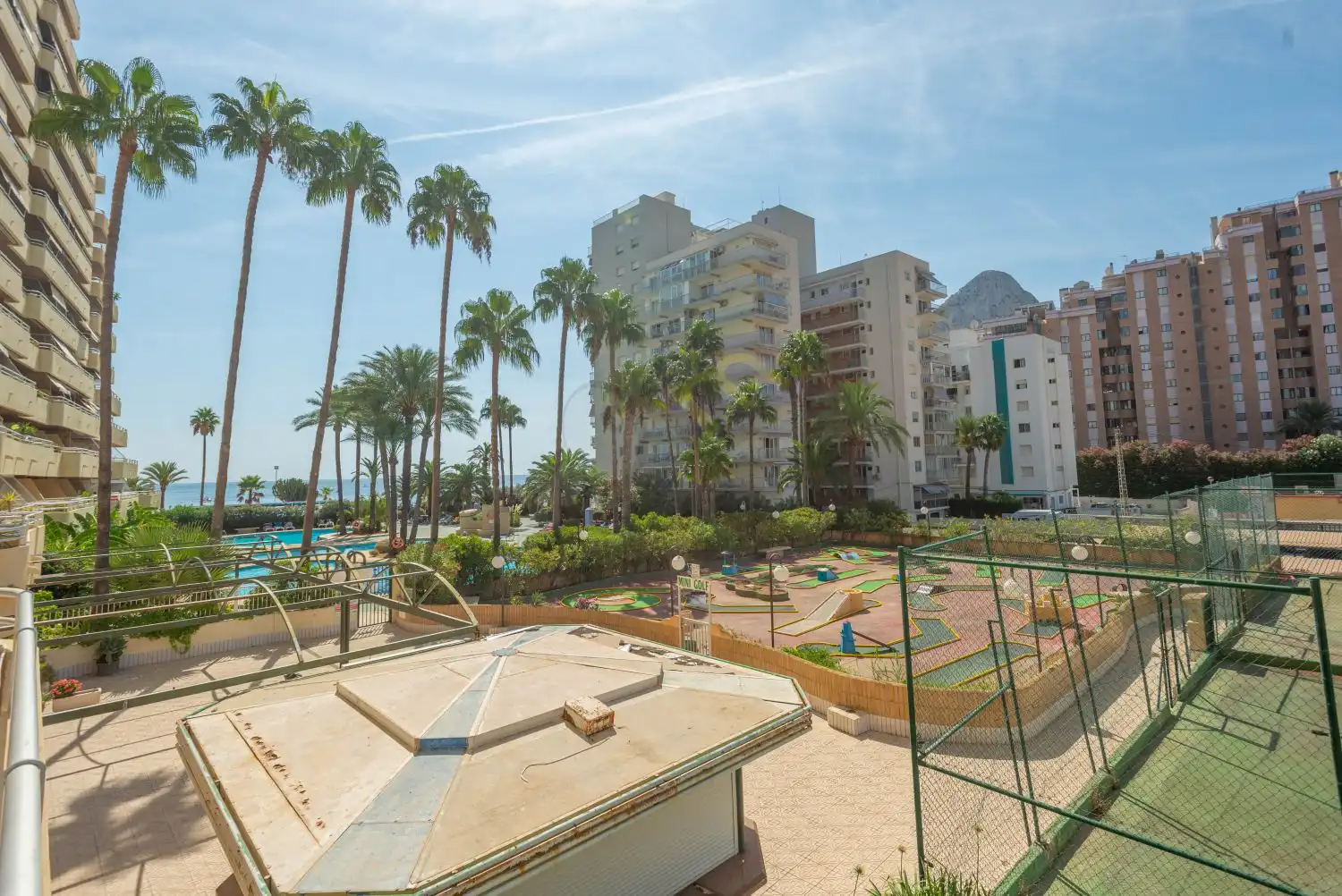 Apartament amb terrassa en venda a Juan Carlos I 26, imagen 2