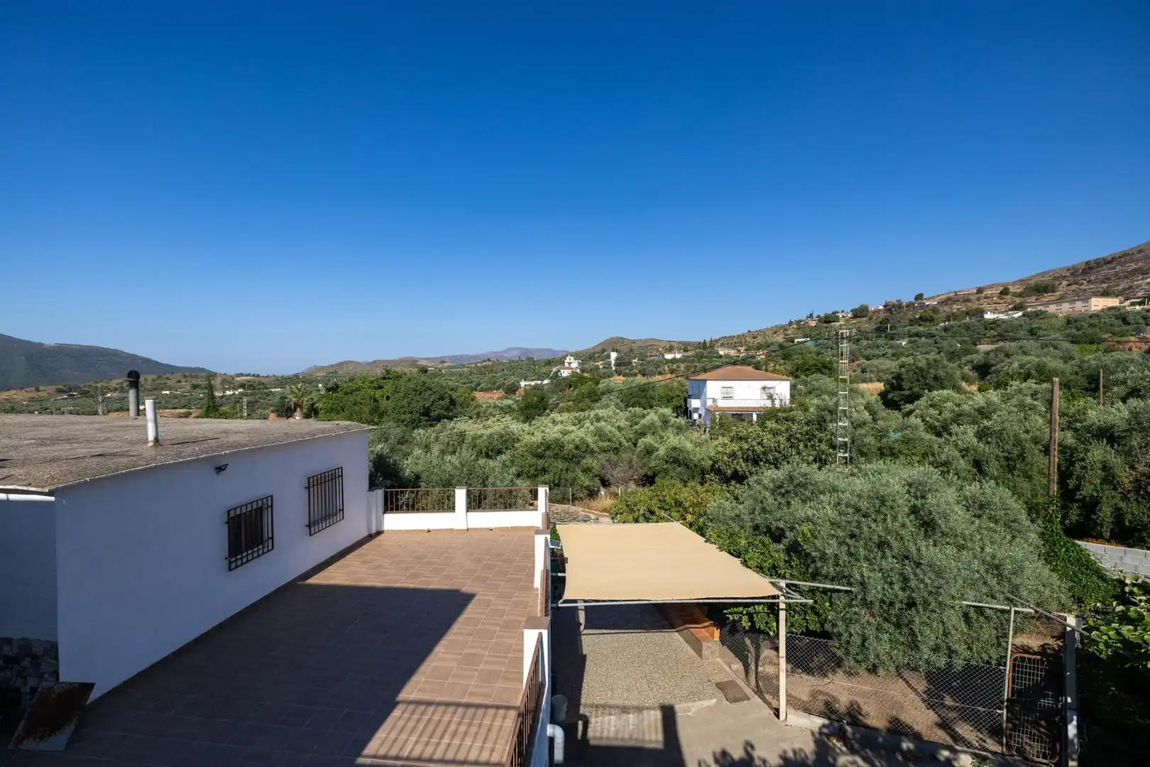 Vista exterior de Casa o chalet en venta en Órgiva con Aire acondicionado, Jardín privado y Terraza