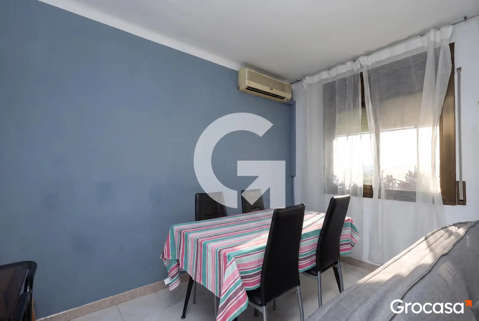 Comedor de Piso en venta en Rubí con Horno