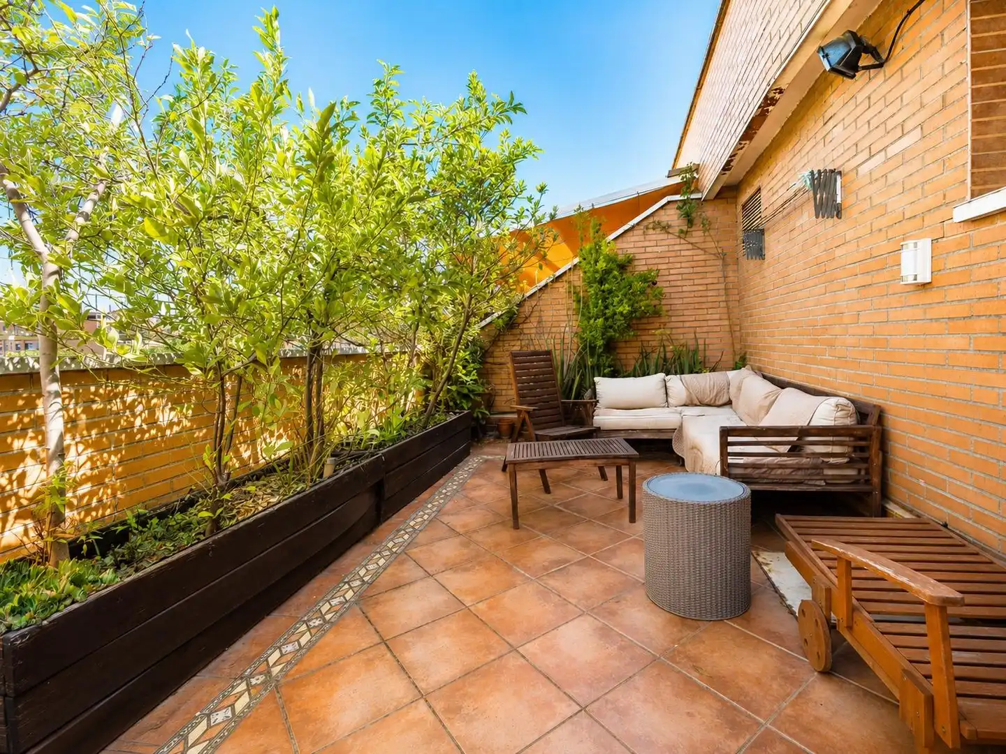 Terrassa de Àtic en venda en Madrid amb Aire condicionat, Calefacció i Jardí privat