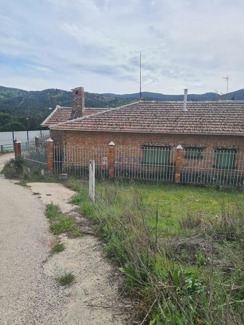 Casa o chalet en venta en Almuradiel con Calefacción, Terraza y Trastero