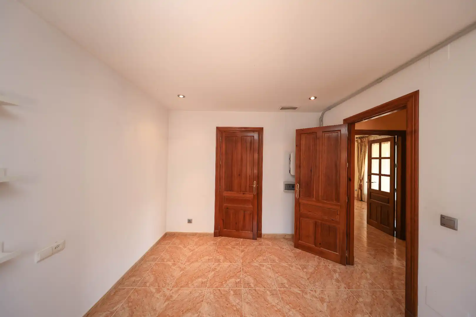 Houses for sale in Coín