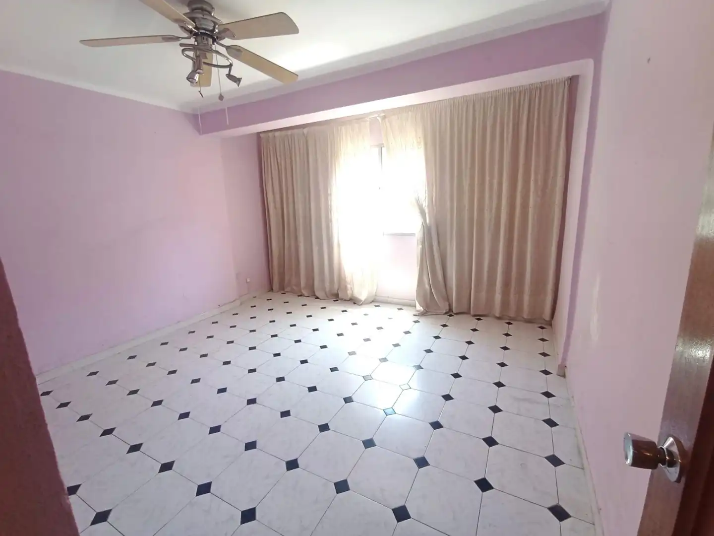 Bedroom of Flat for sale in Málaga  with Furnished