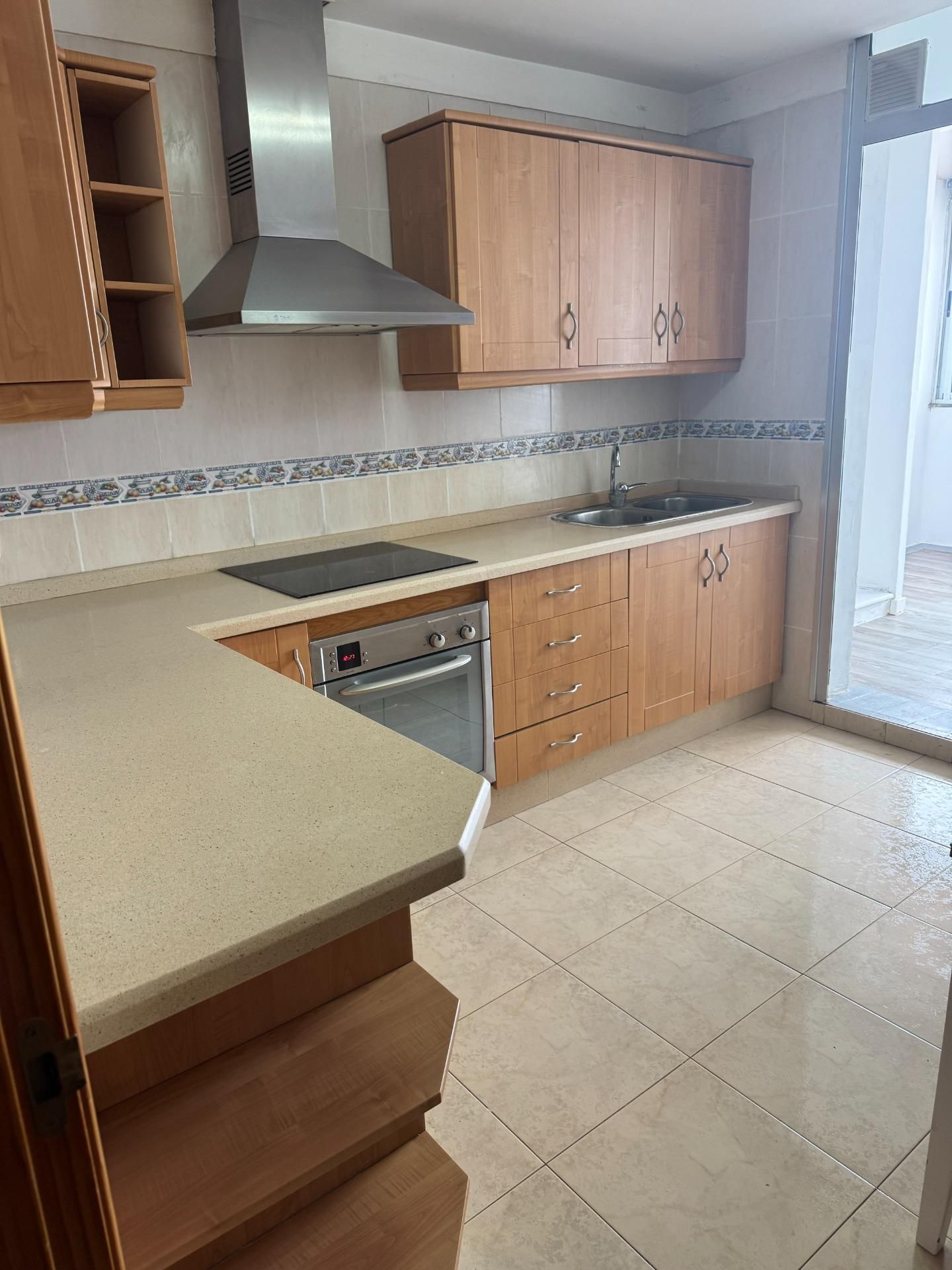 Kitchen of Flat for sale in  Santa Cruz de Tenerife Capital