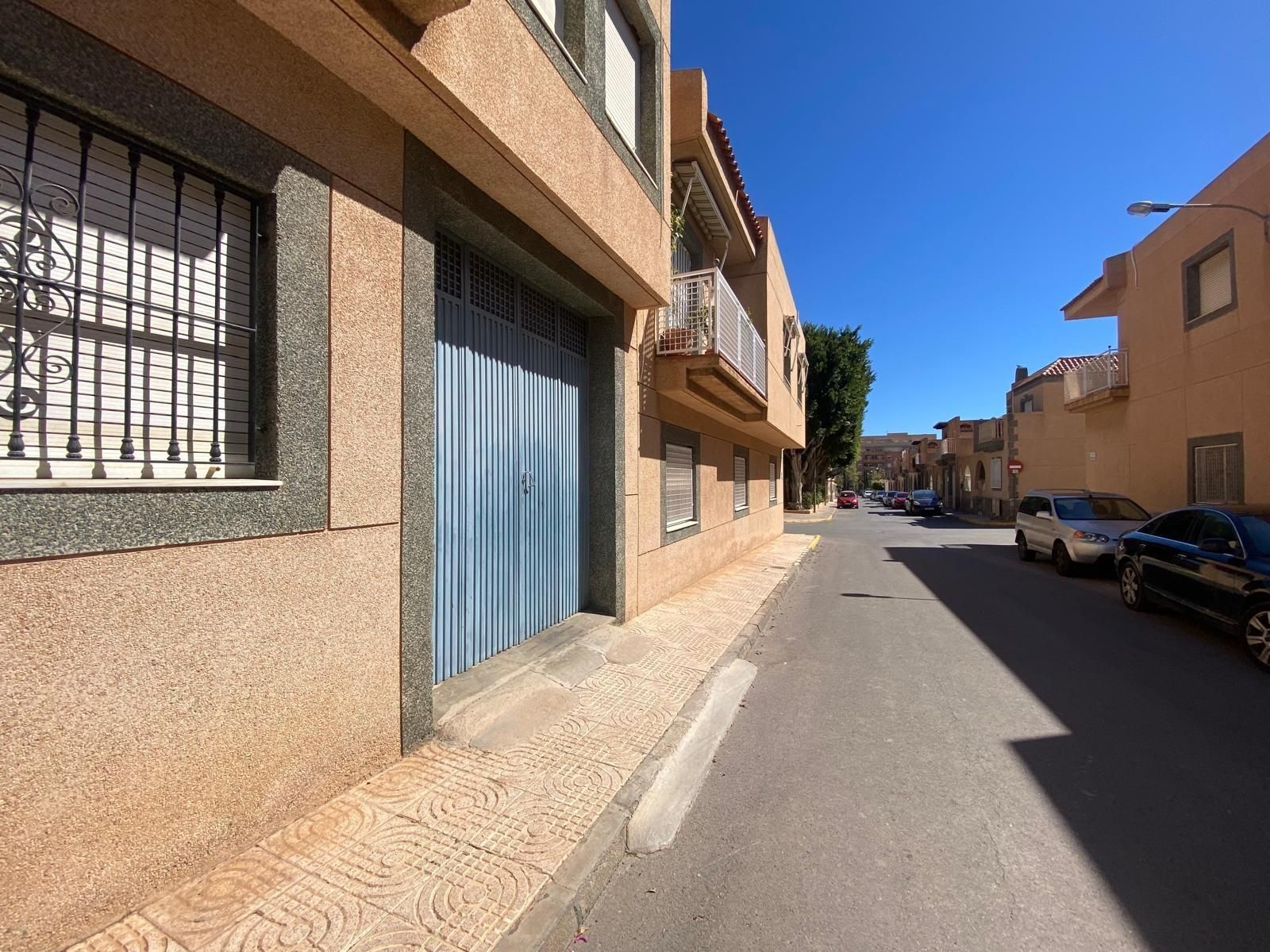 Exterior view of House or chalet for sale in Vícar  with Terrace, Storage room and Balcony