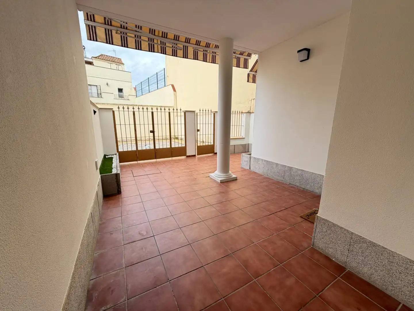Terrassa de Casa adosada en venda en La Rinconada