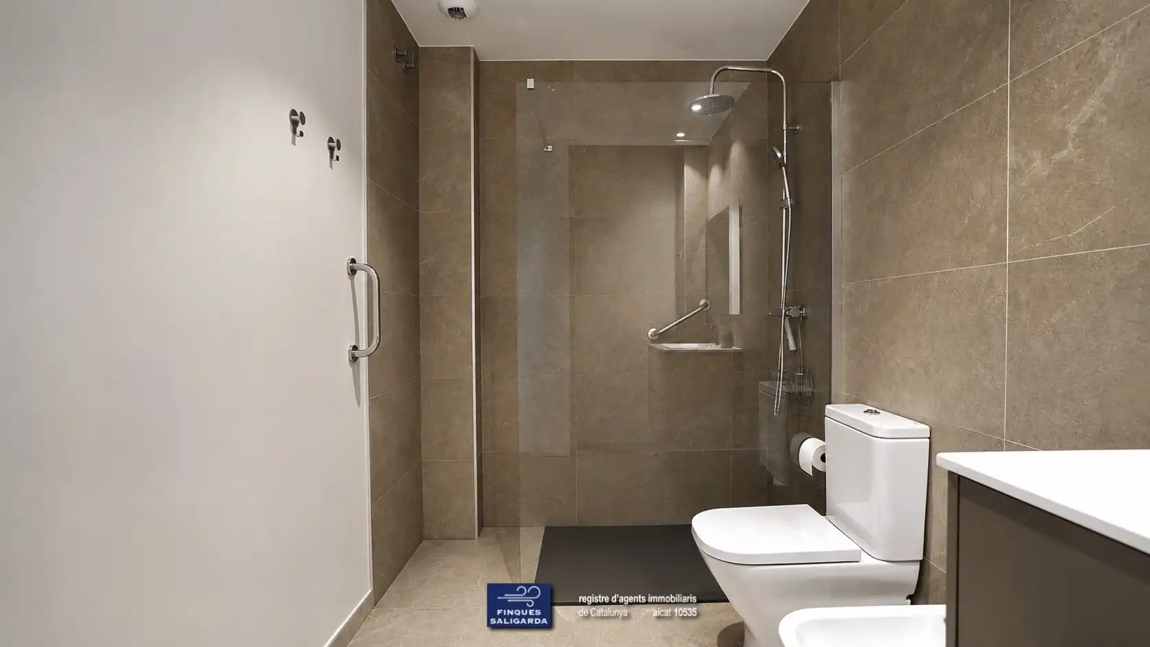 Baño de Piso en venta en La Garriga con Aire acondicionado, Calefacción y Jardín privado