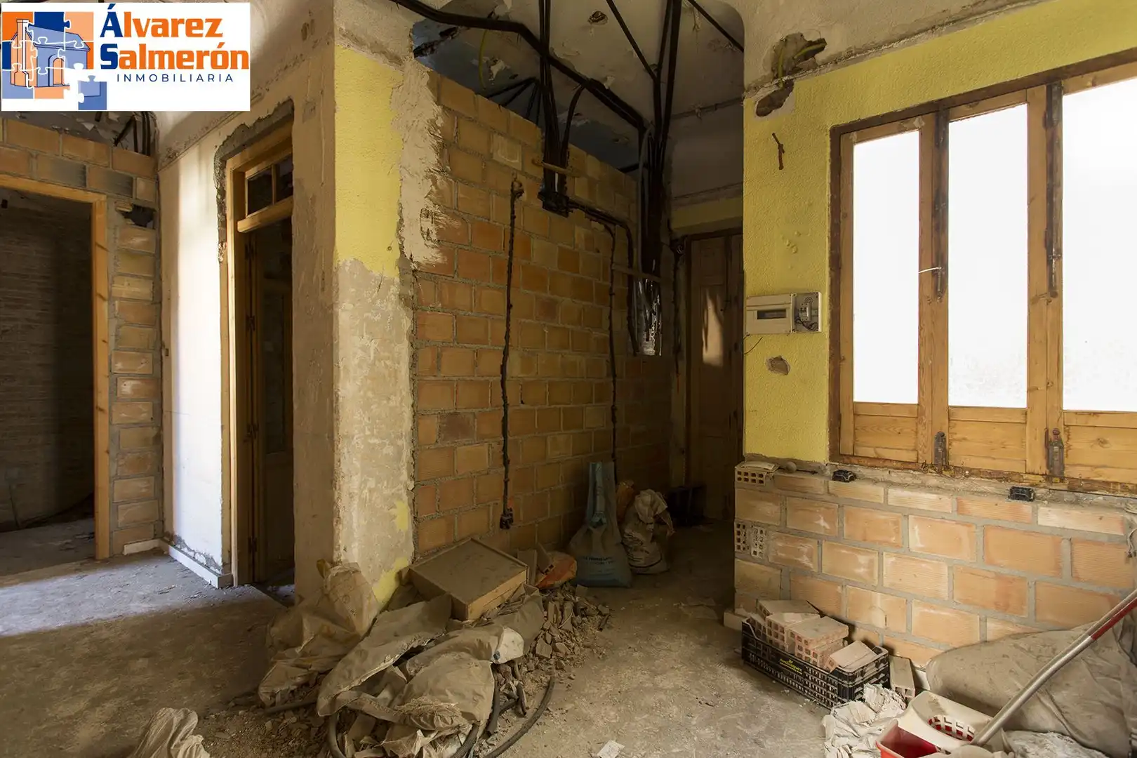 Flat for sale in Granada