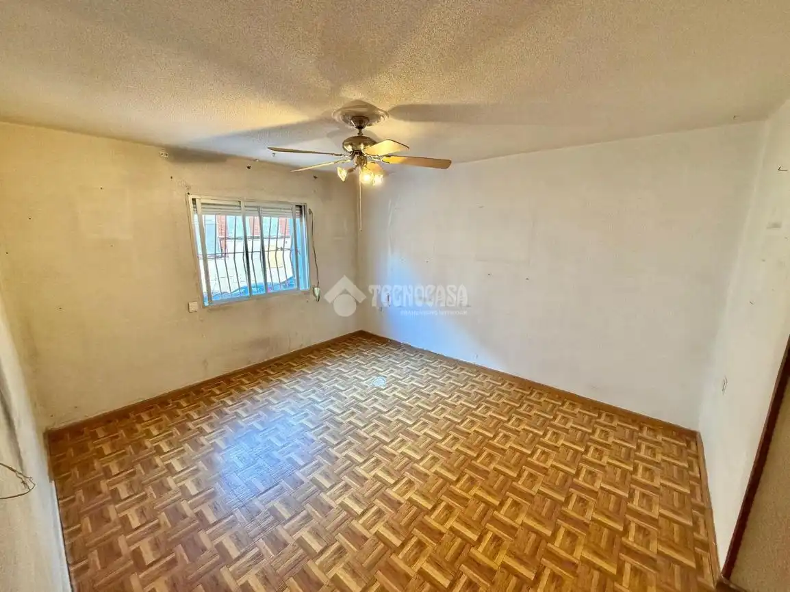 Flat for sale in Madrid