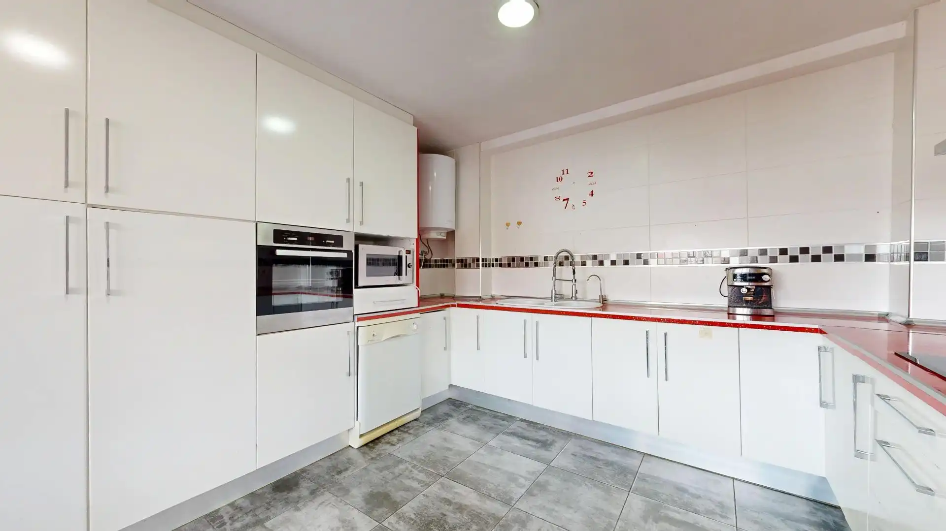 Piso con balcón en venta en Calle Calle Dolorosa, imagen 31