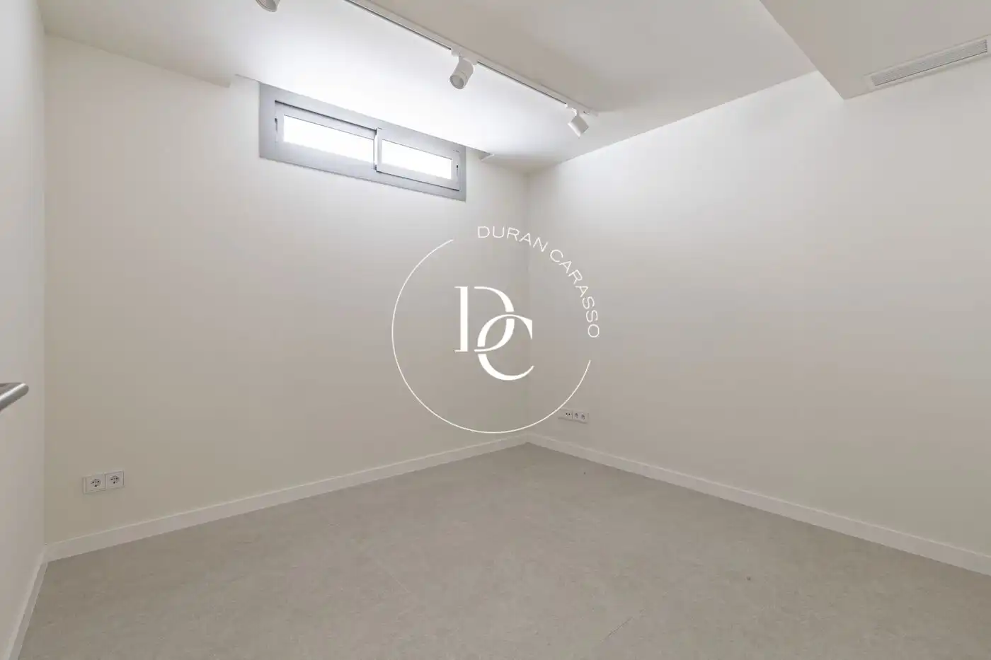 Casa con piscina en venta en Carrer Margarida Xirgu, imagen 44