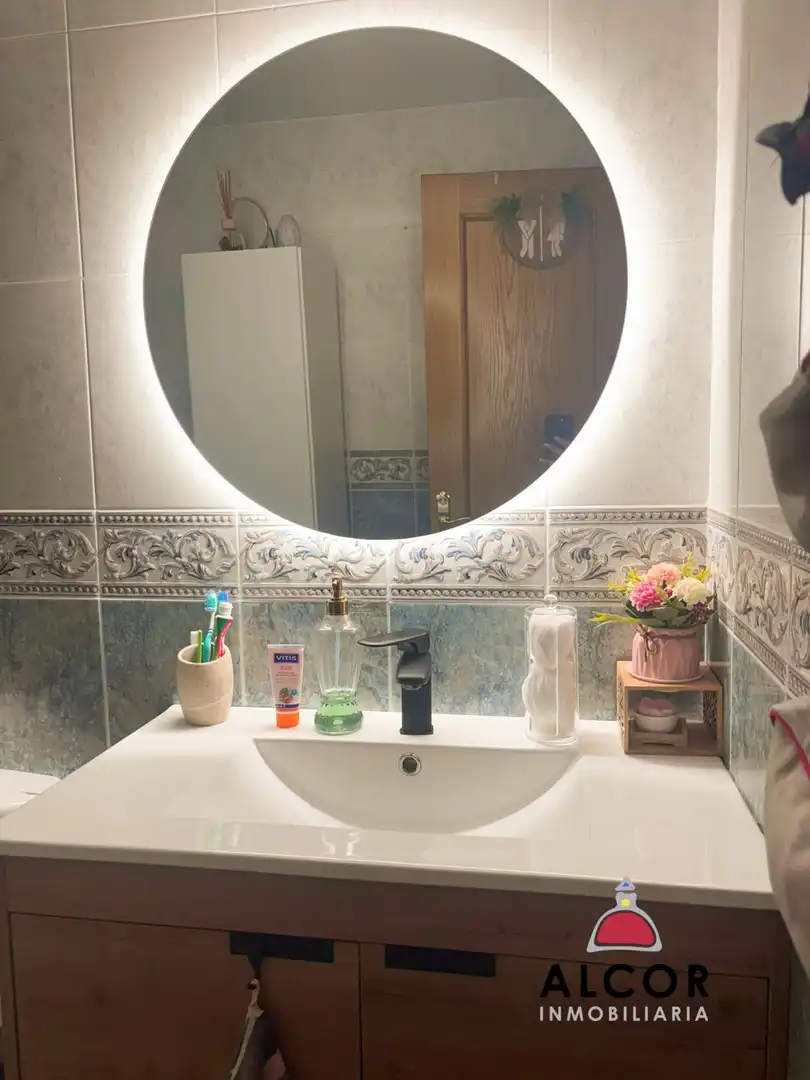 Bathroom of Flat for sale in Benicarló  with Air Conditioner, Parquet flooring and Terrace