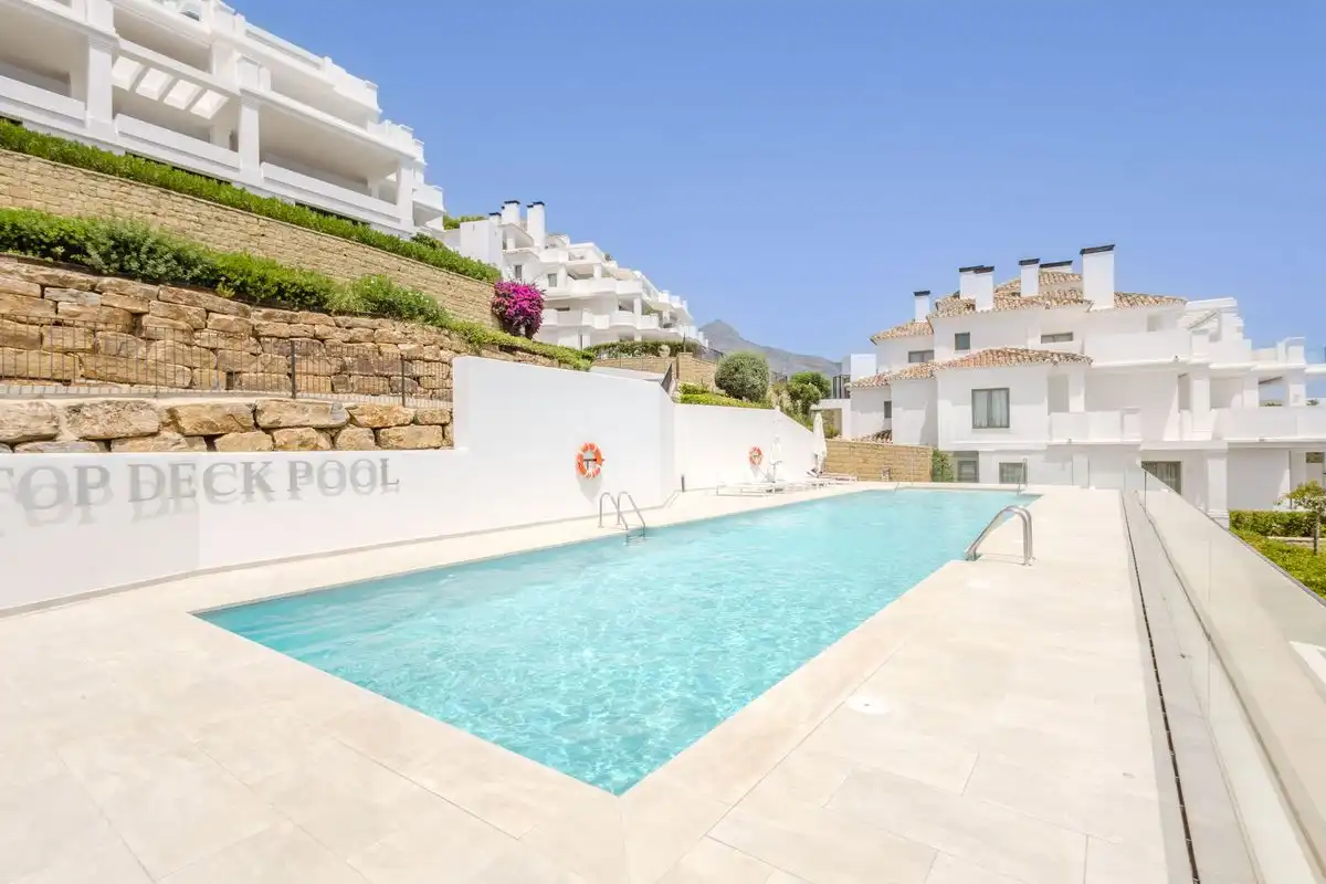 Wohnung mit Terrasse zum Verkauf in Nueva Andalucía, imagen 40