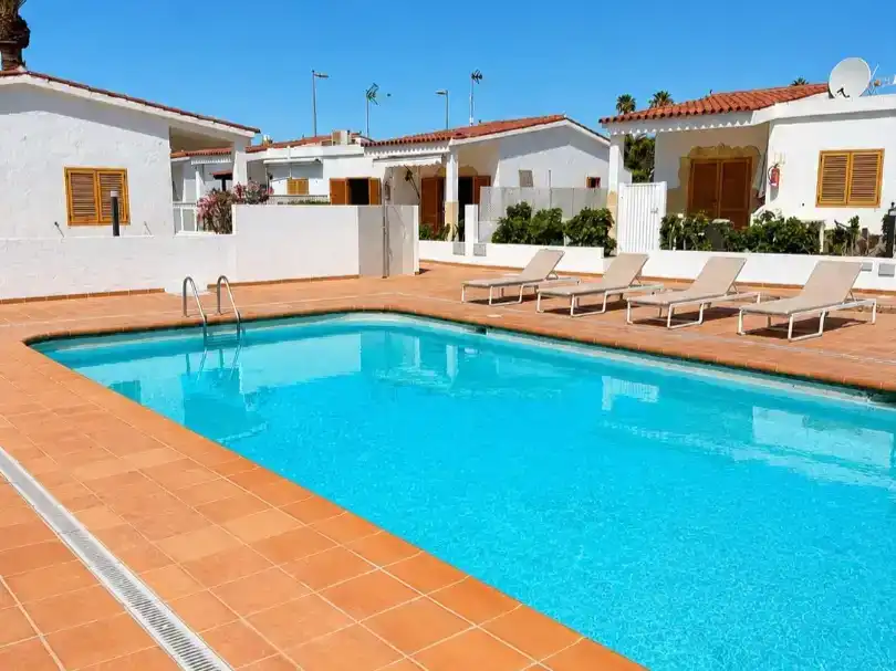 Piscina de Casa o xalet de lloguer en Playa del Inglés