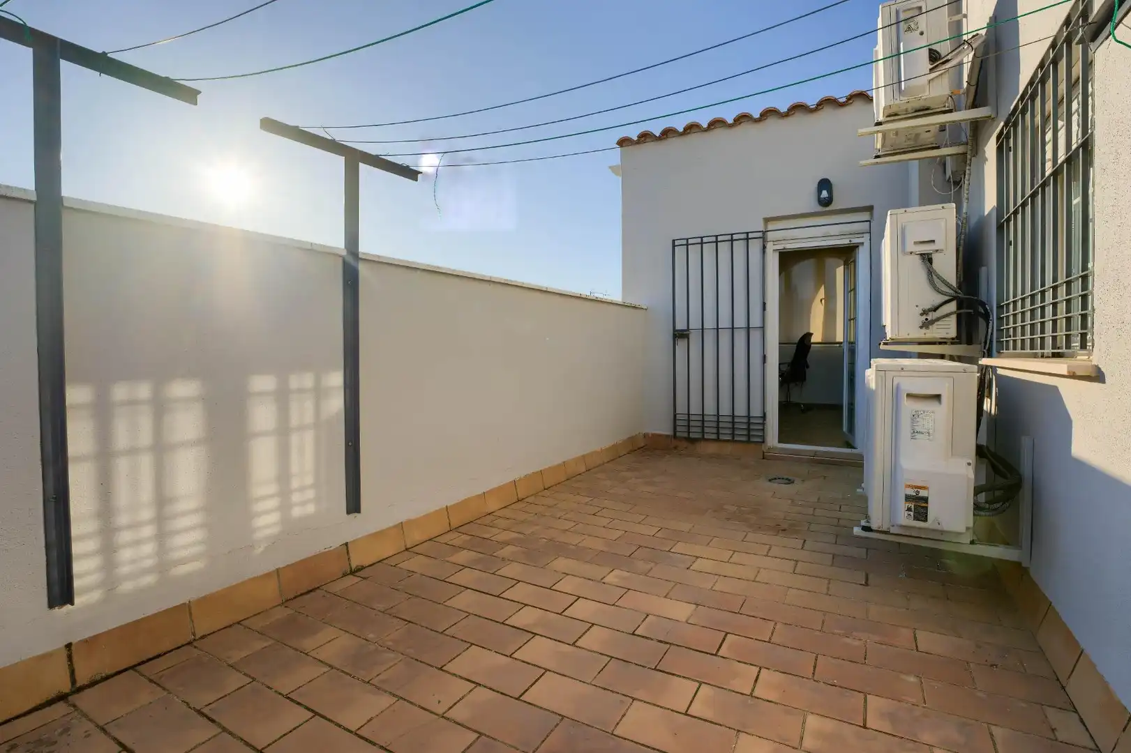 Terraza de Casa adosada en venta en Bormujos con Aire acondicionado, Jardín privado y Terraza