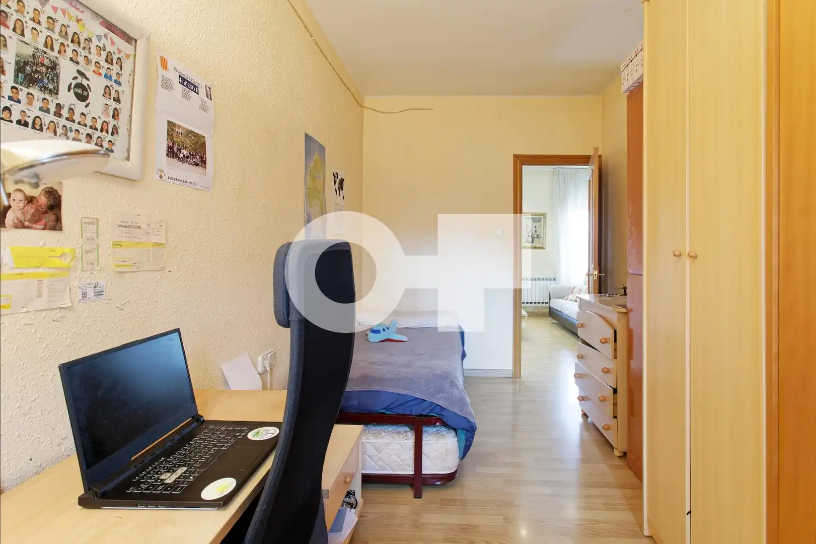 Habitación de Piso en venta en Cornellà de Llobregat con Aire acondicionado, Calefacción y Parquet