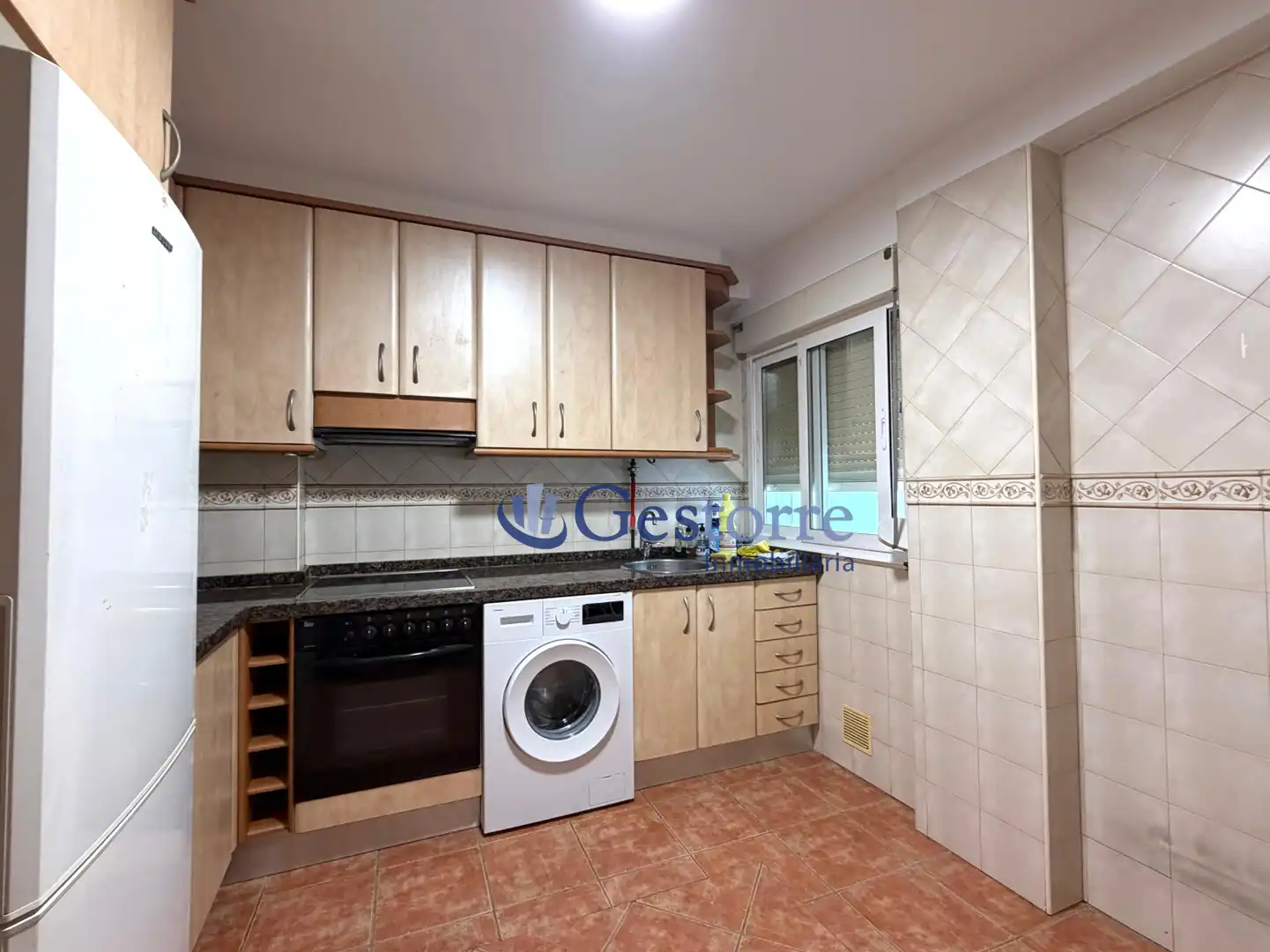 Flat for rent in Oviedo - CL VICTOR HEVIA, Vallobín