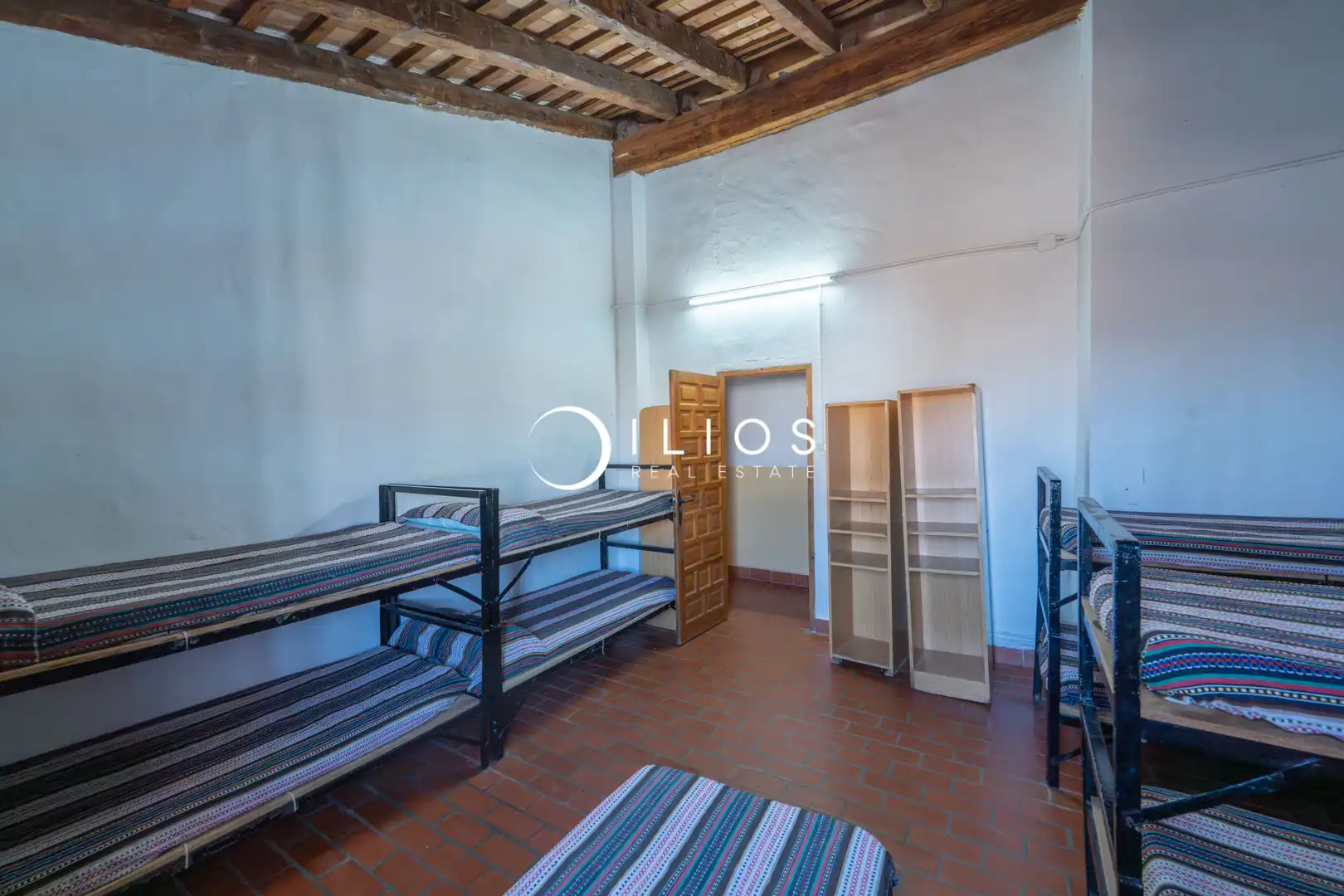 Habitación de Edificio en venta en Olocau con Piscina comunitaria