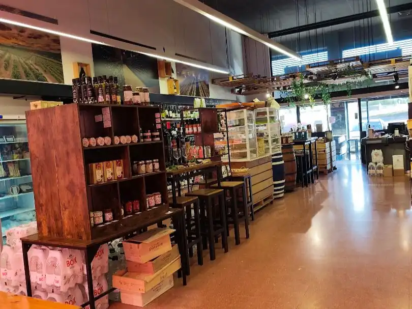 Business premises for transfer in onze de setembre 9, imagen 2