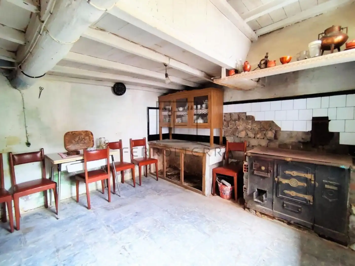 Cuina de Casa o xalet en venda en Ferrol amb Jardí privat i Traster