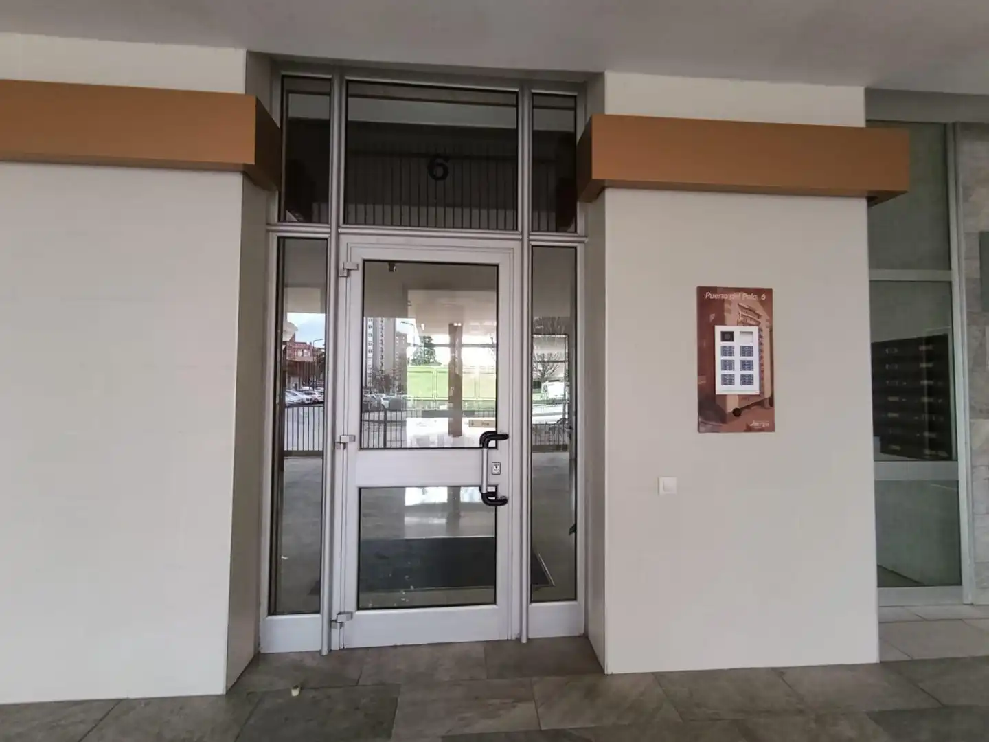 Pis en venda en Gijón  amb Calefacció, Parquet i Traster