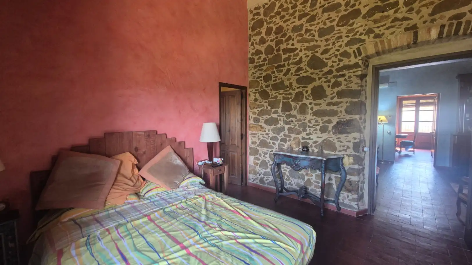 Dormitori de Finca rústica en venda en Verges amb Calefacció, Jardí privat i Terrassa
