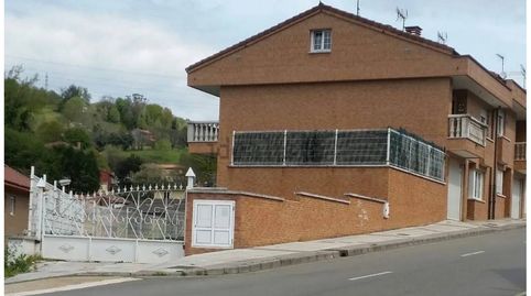 Photo 2 of Detached homes for sale in Avenida la Reguera, La Felguera, Langreo