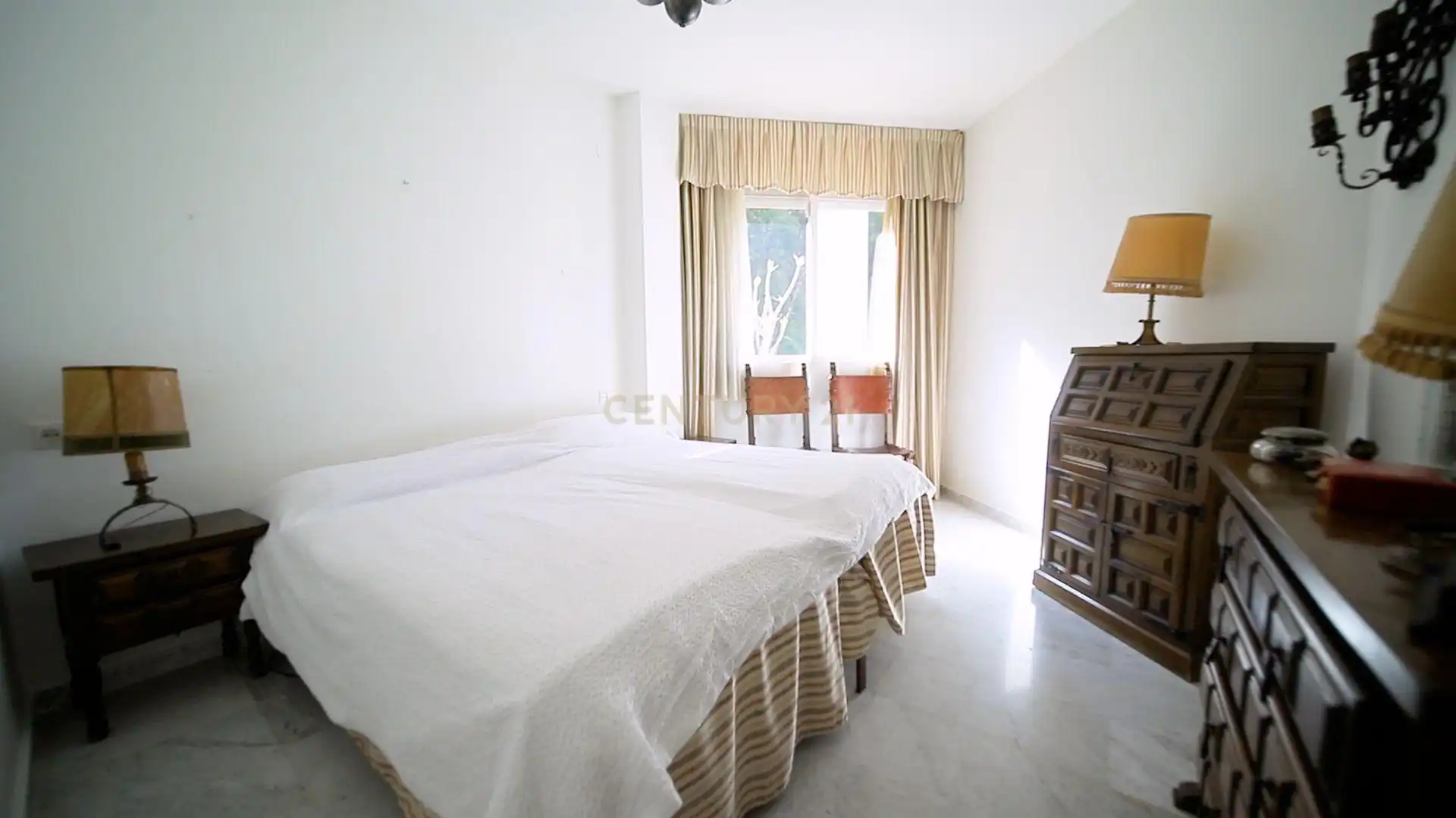 Bedroom of Flat for sale in Málaga  with Air Conditioner and Community pool