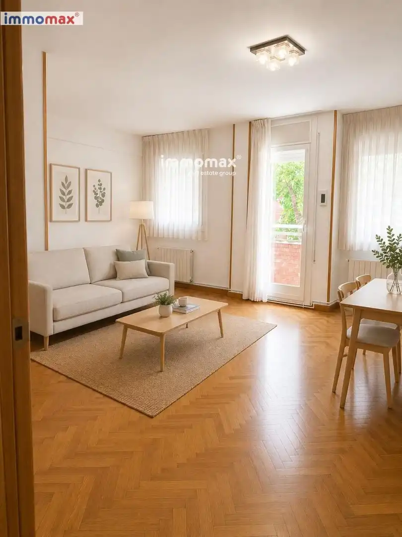 Sala d'estar de Pis en venda en Cornellà de Llobregat amb Aire condicionat