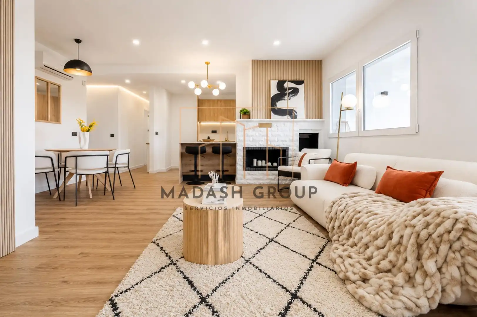 Sala d'estar de Casa o xalet en venda en Tarragona amb Parquet