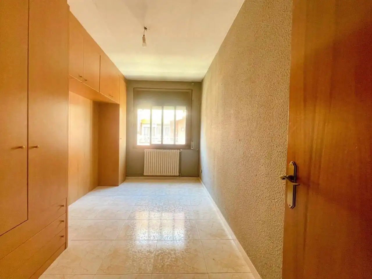 Schlafzimmer von Wohnung zum Verkauf in Cerdanyola del Vallès mit Heizung und Balkon