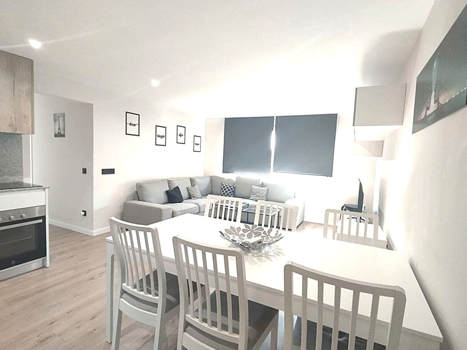 Living room of Flat to rent in Terrassa  with Air Conditioner, Heating and Parquet flooring