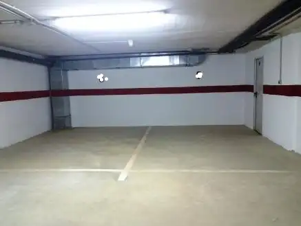 Parkplatz mit Aufzug zum Verkauf in Maria Cristina, imagen 2