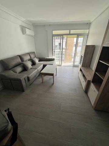 Piso en Alquiler en Triana Este