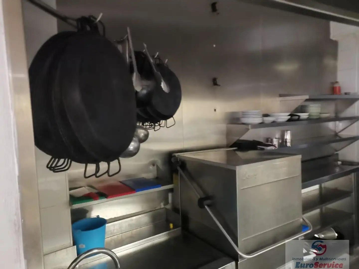 Cocina de Local en venta en Valencia con Aire acondicionado y Amueblado
